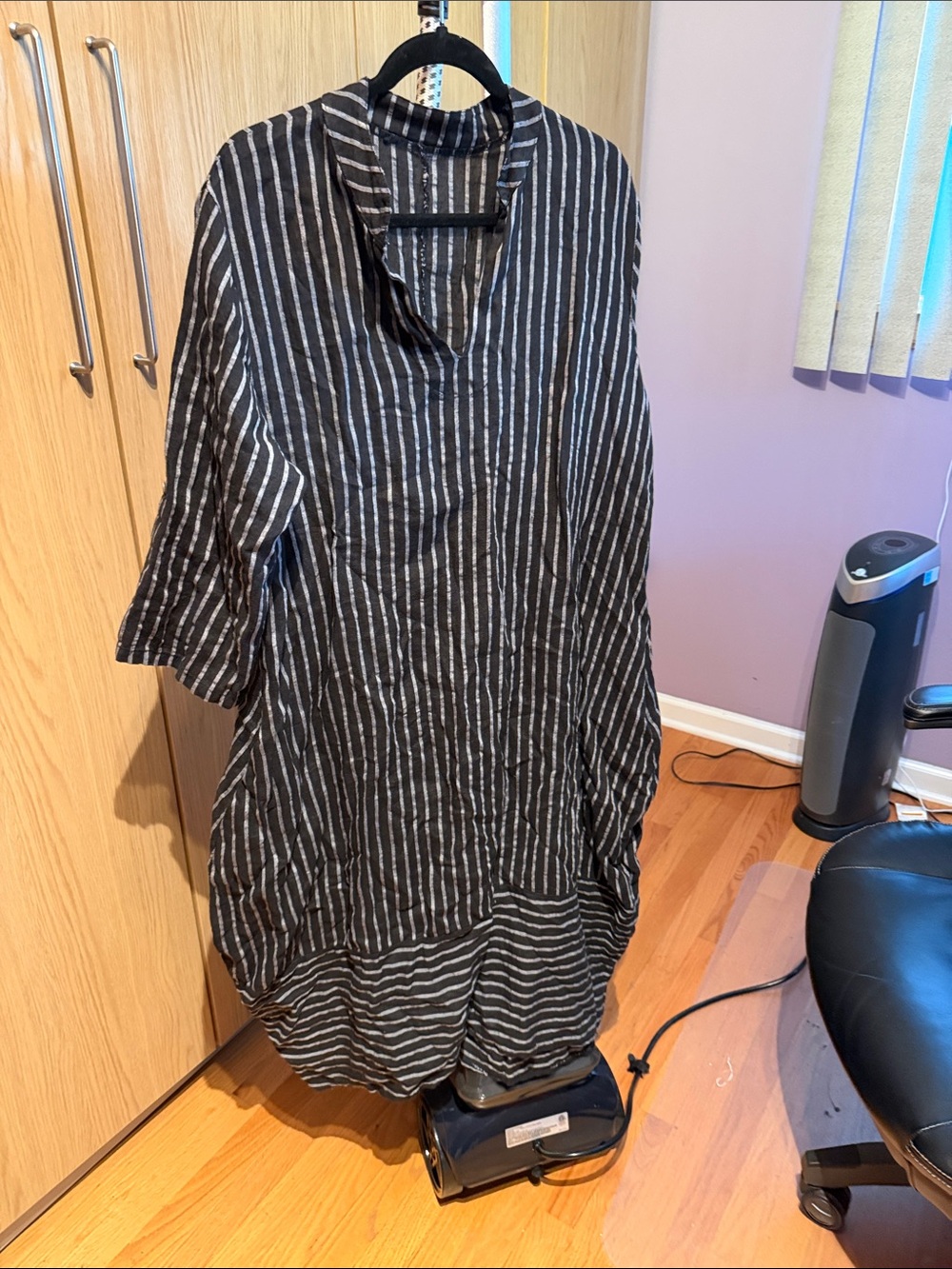 Italian 100% Linen Black & White Vertical Stripe Linen Tunic with Pockets